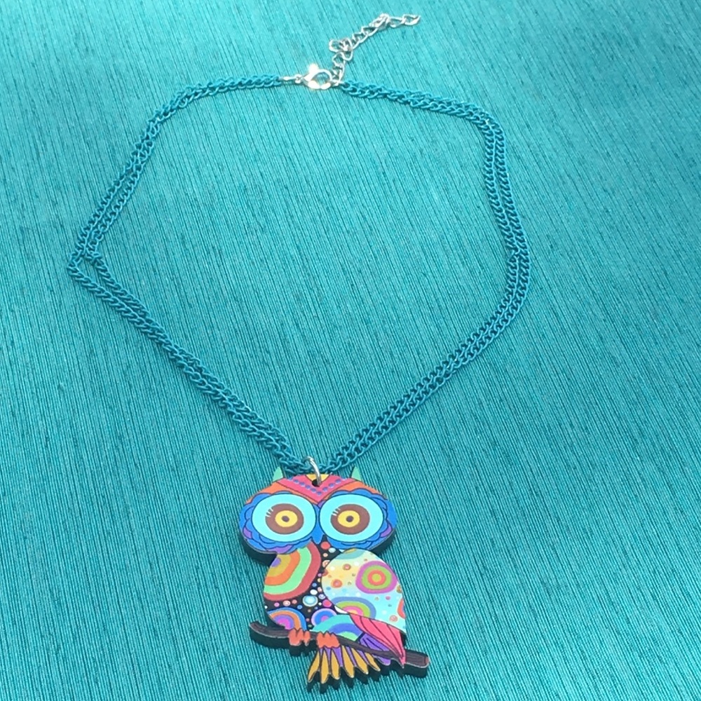 (T2) Abstract Owl Necklace - Picture 2 of 4